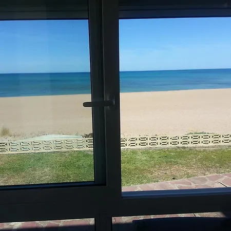 Primerisima Linea De Playa En *